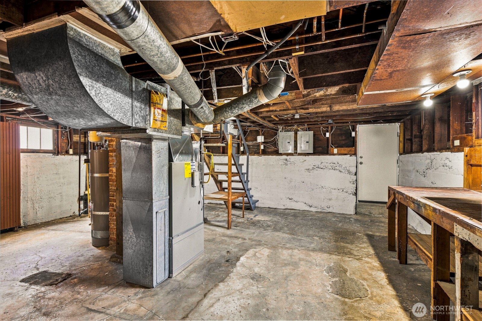 2716 Leonard Drive Property Photo 23
