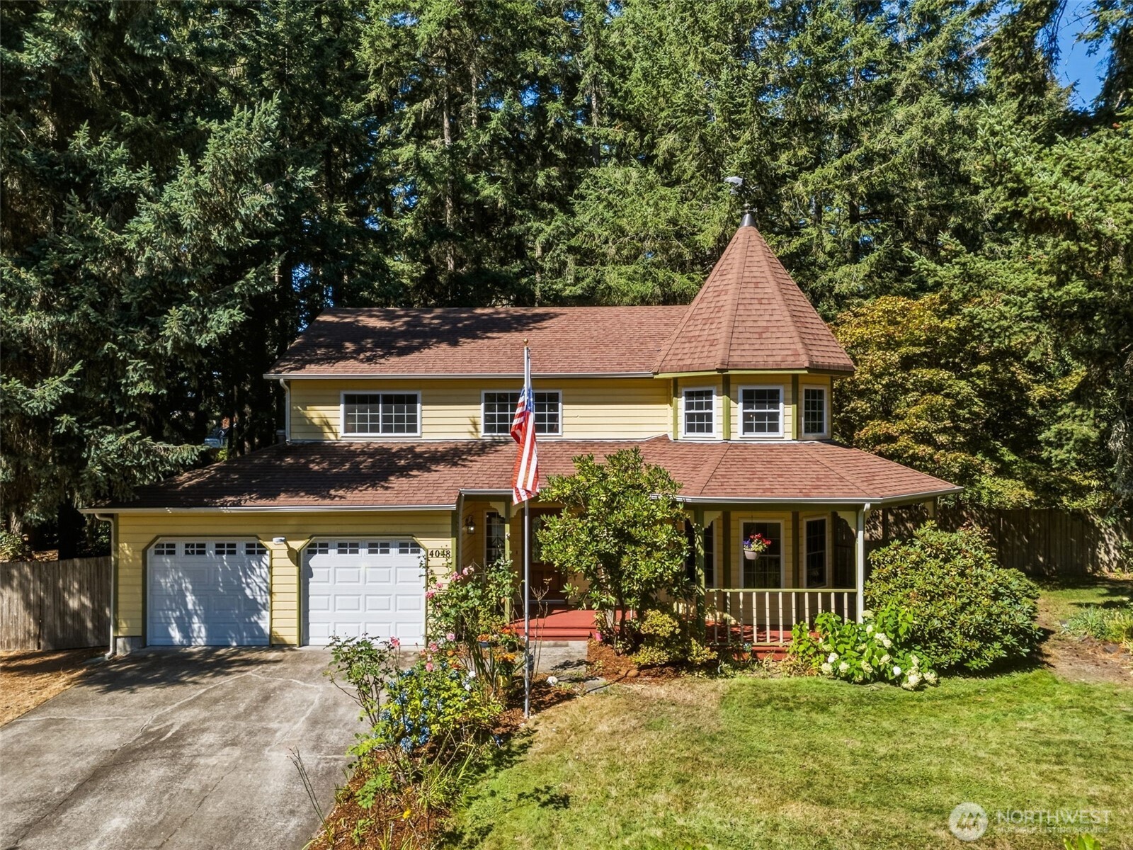 4048 Oxford Loop Property Photo 1