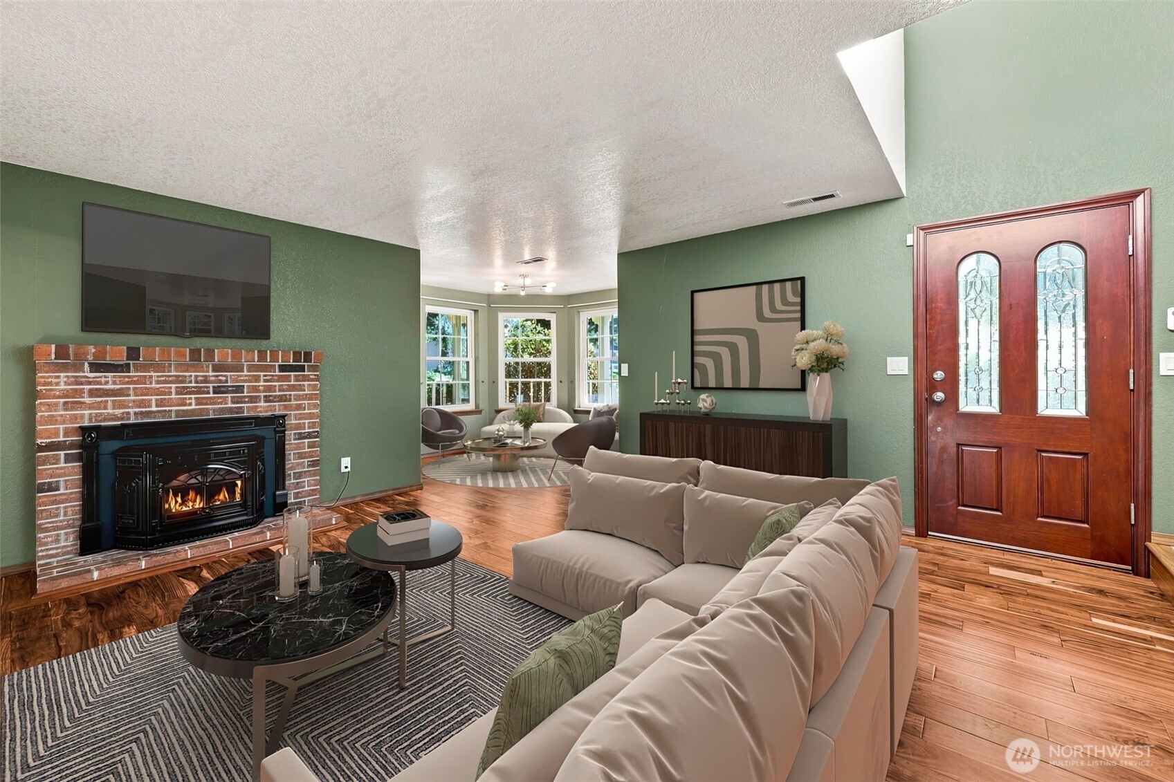 4048 Oxford Loop Property Photo 5