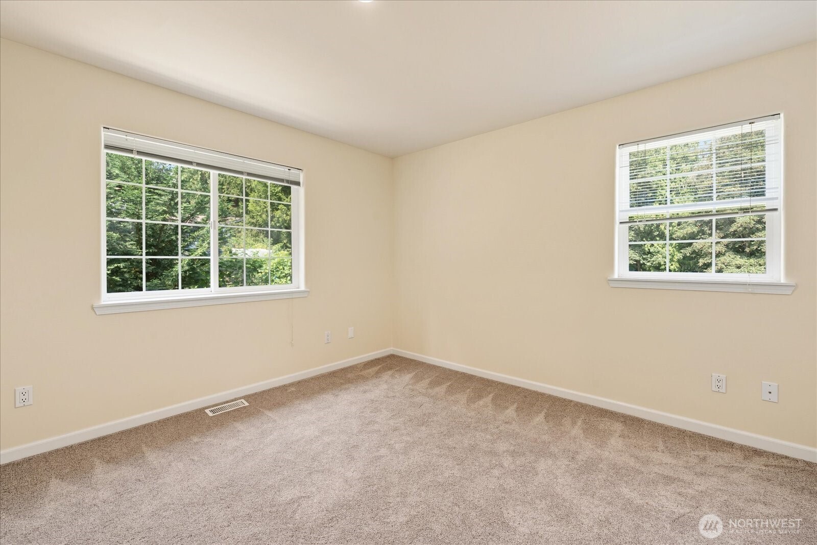 21810 57th Avenue Property Photo 23