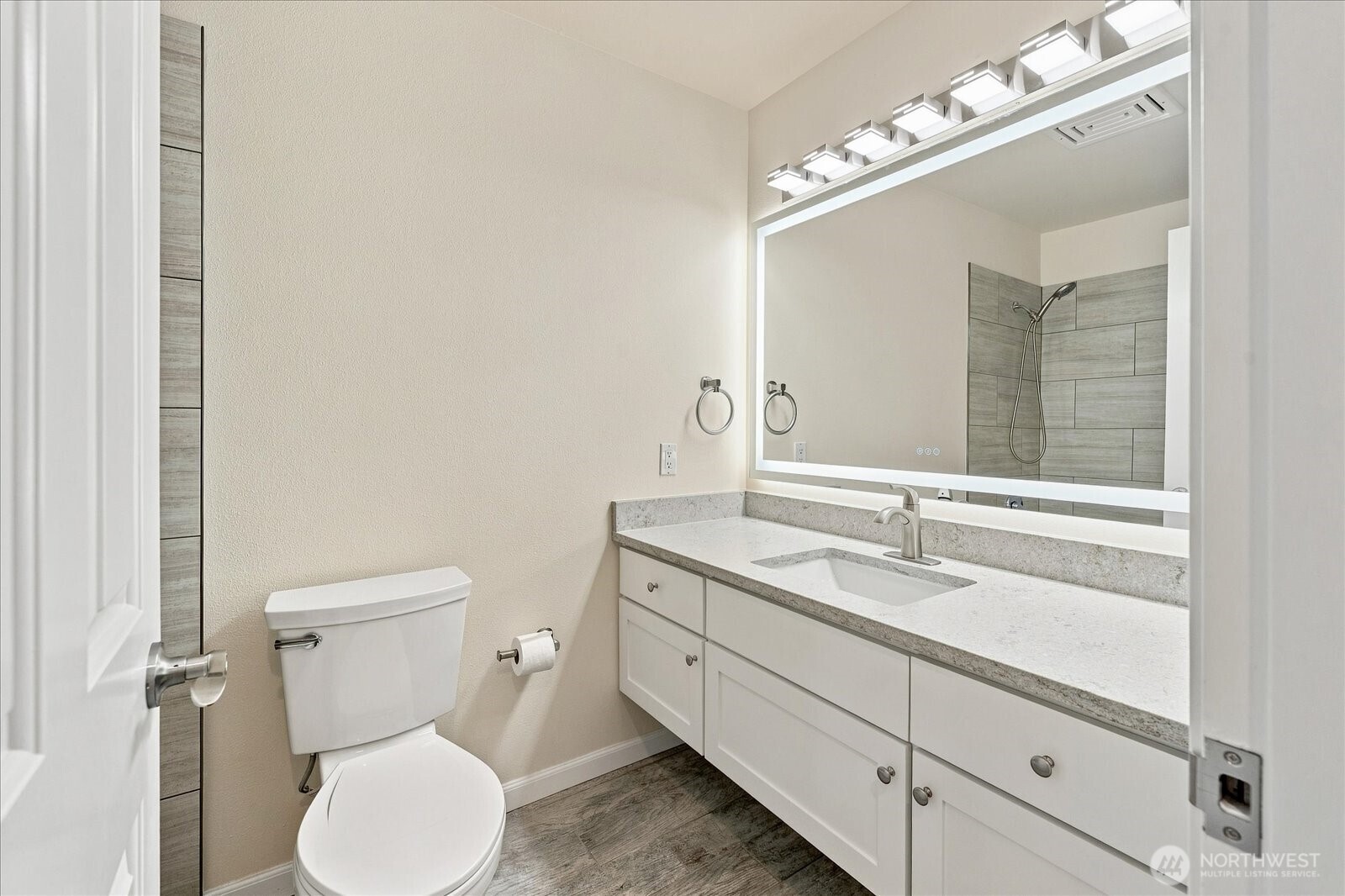 21810 57th Avenue Property Photo 27