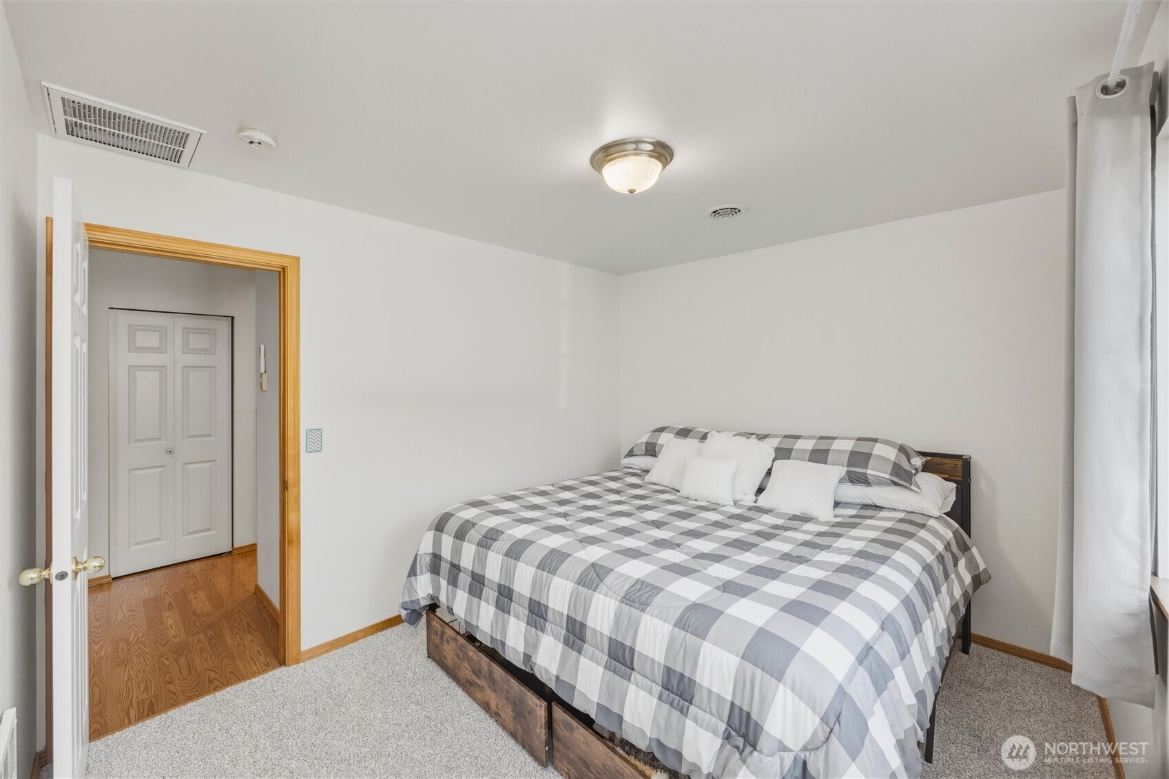 17010 Trout Drive Property Photo 12