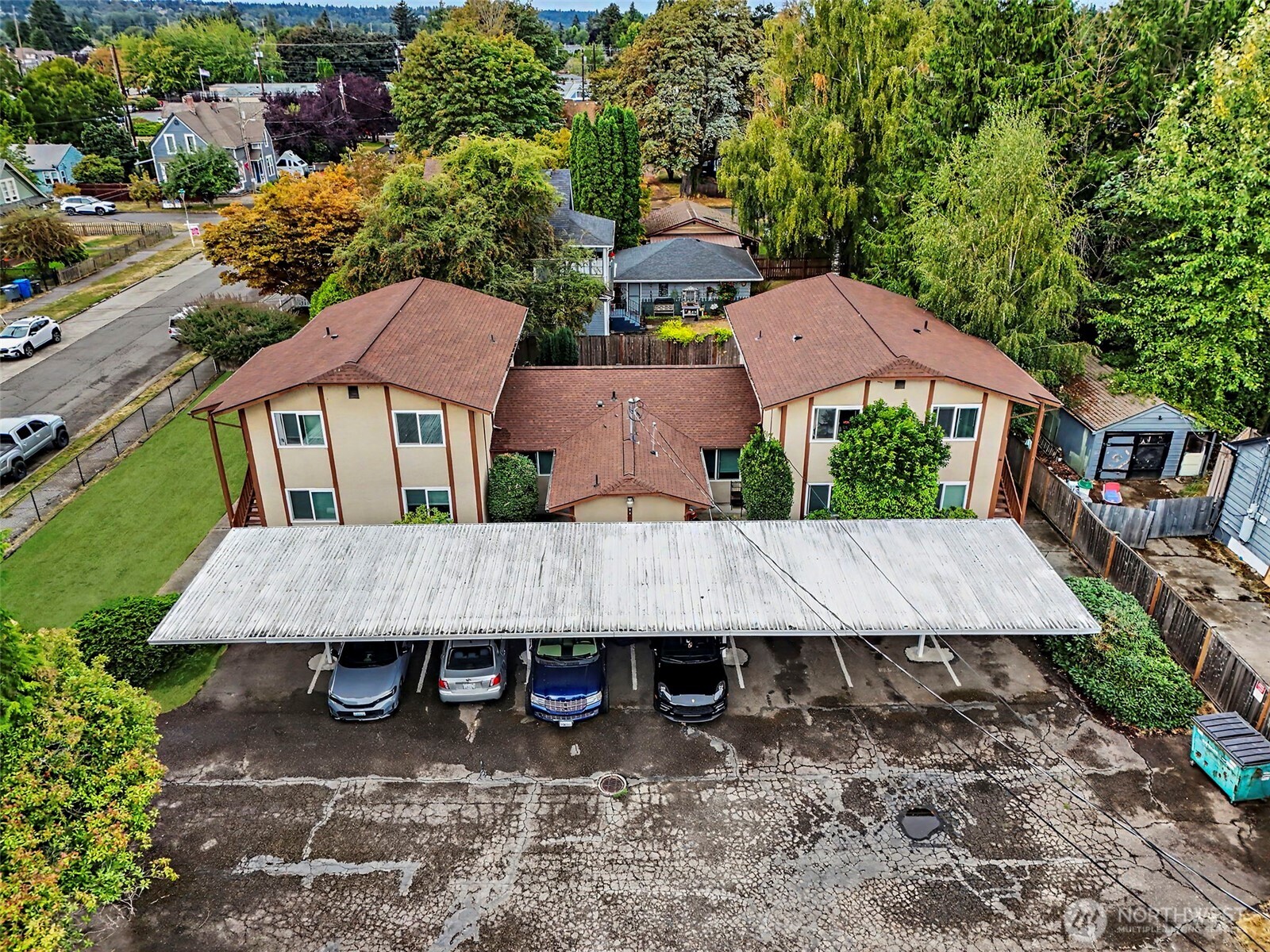 408 2nd Street Property Photo 18