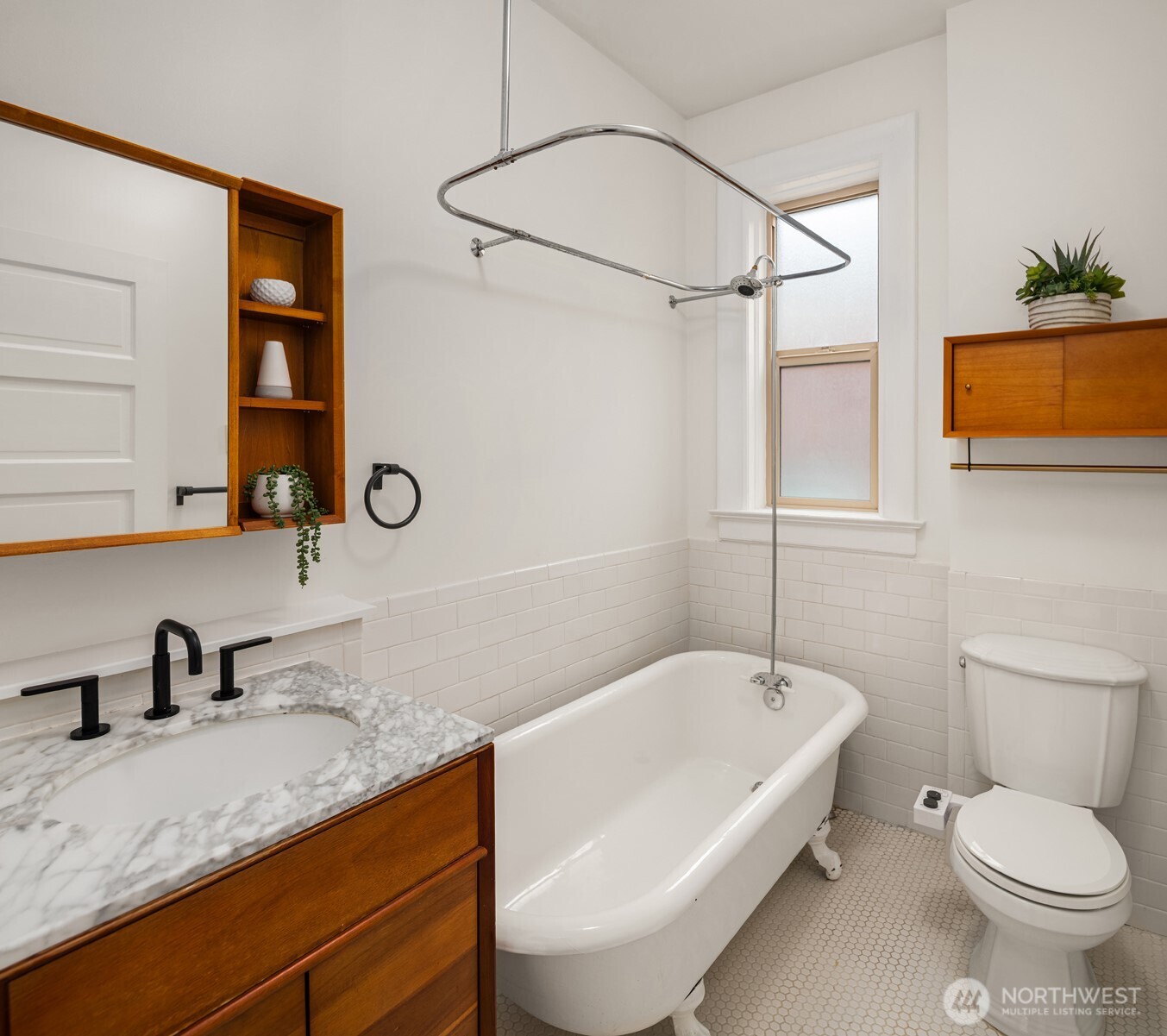 129 Warren Avenue G Property Photo 11