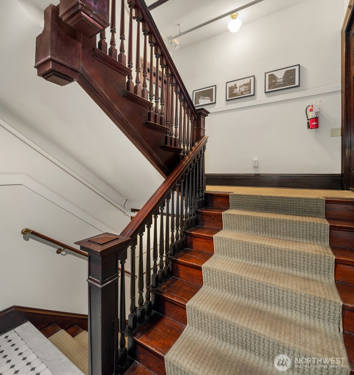 129 Warren Avenue G Property Photo 14