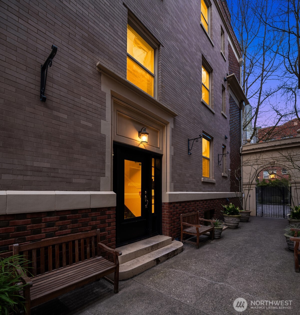 129 Warren Avenue G Property Photo 15