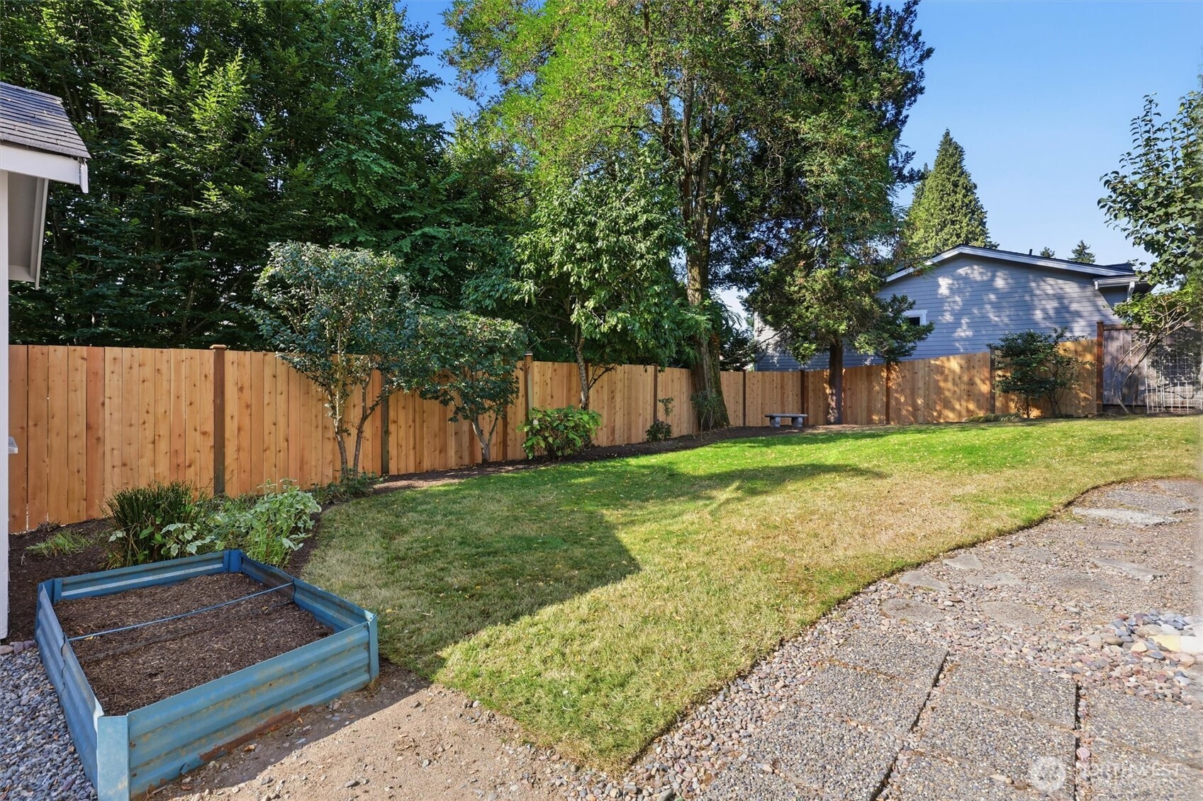 411 10th Avenue Property Photo 30
