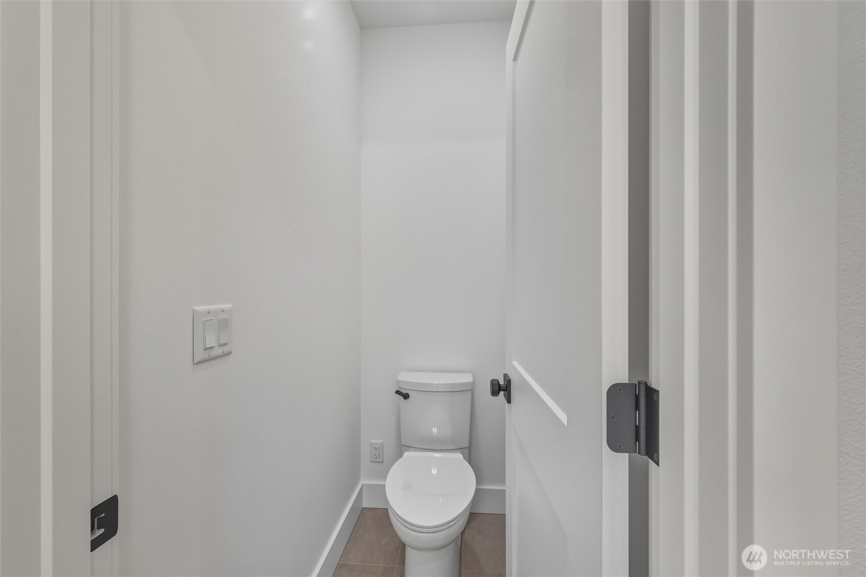 1110 Divine Lane Property Photo 25