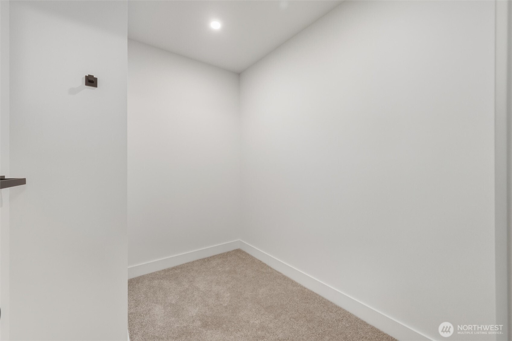 1110 Divine Lane Property Photo 26