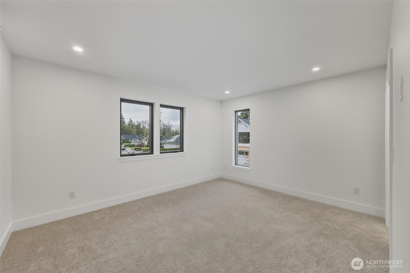 1110 Divine Lane Property Photo 32