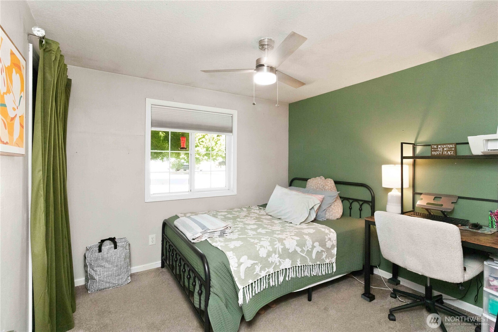 13 W Pine Lane Property Photo 16