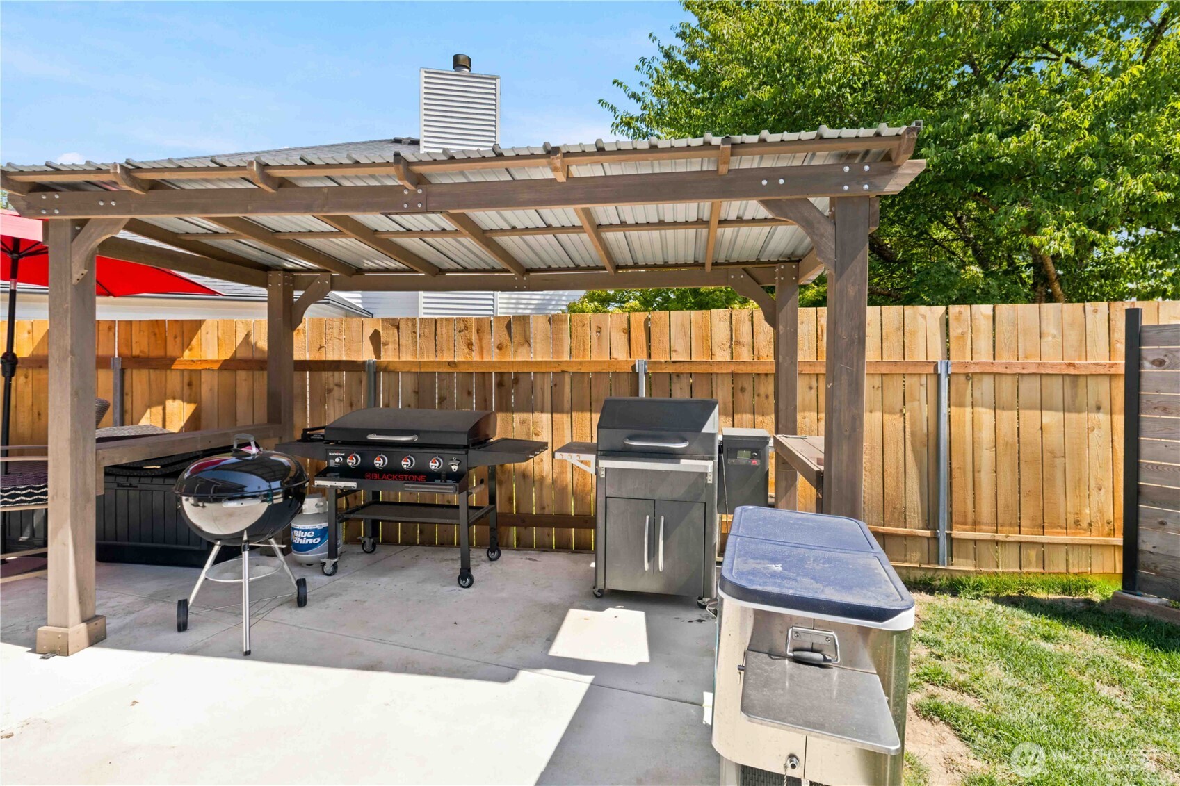 13 W Pine Lane Property Photo 25