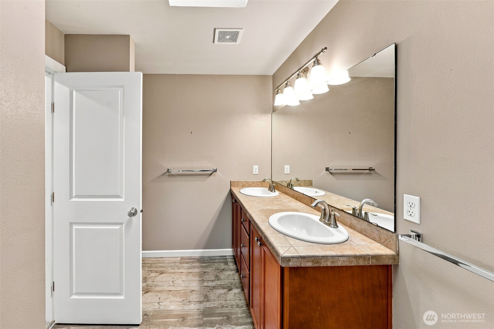 16127 23rd Street Property Photo 17
