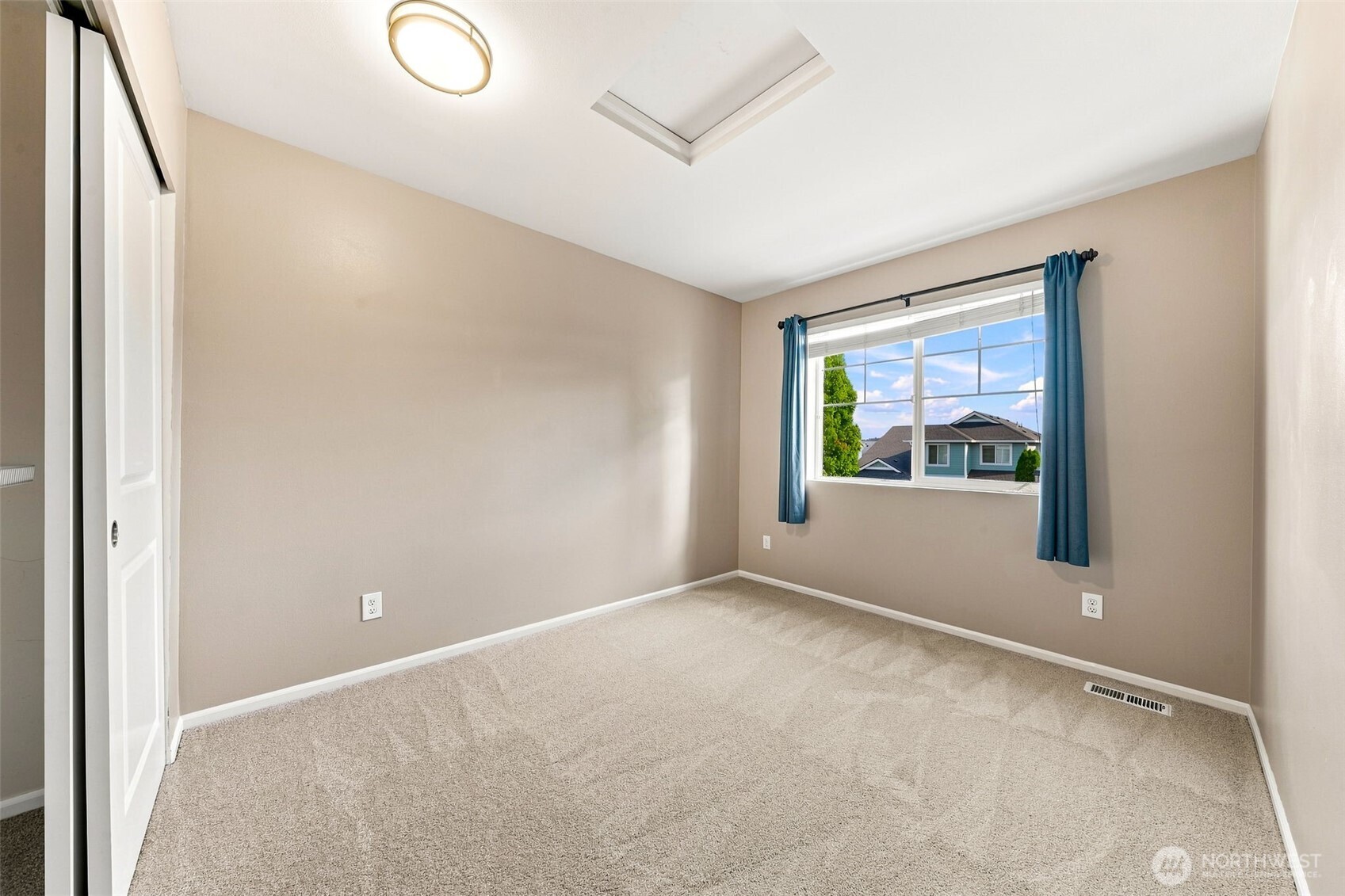 16127 23rd Street Property Photo 20