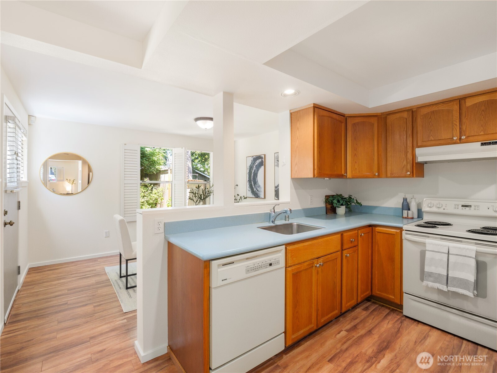 4170 244th Place Property Photo 4