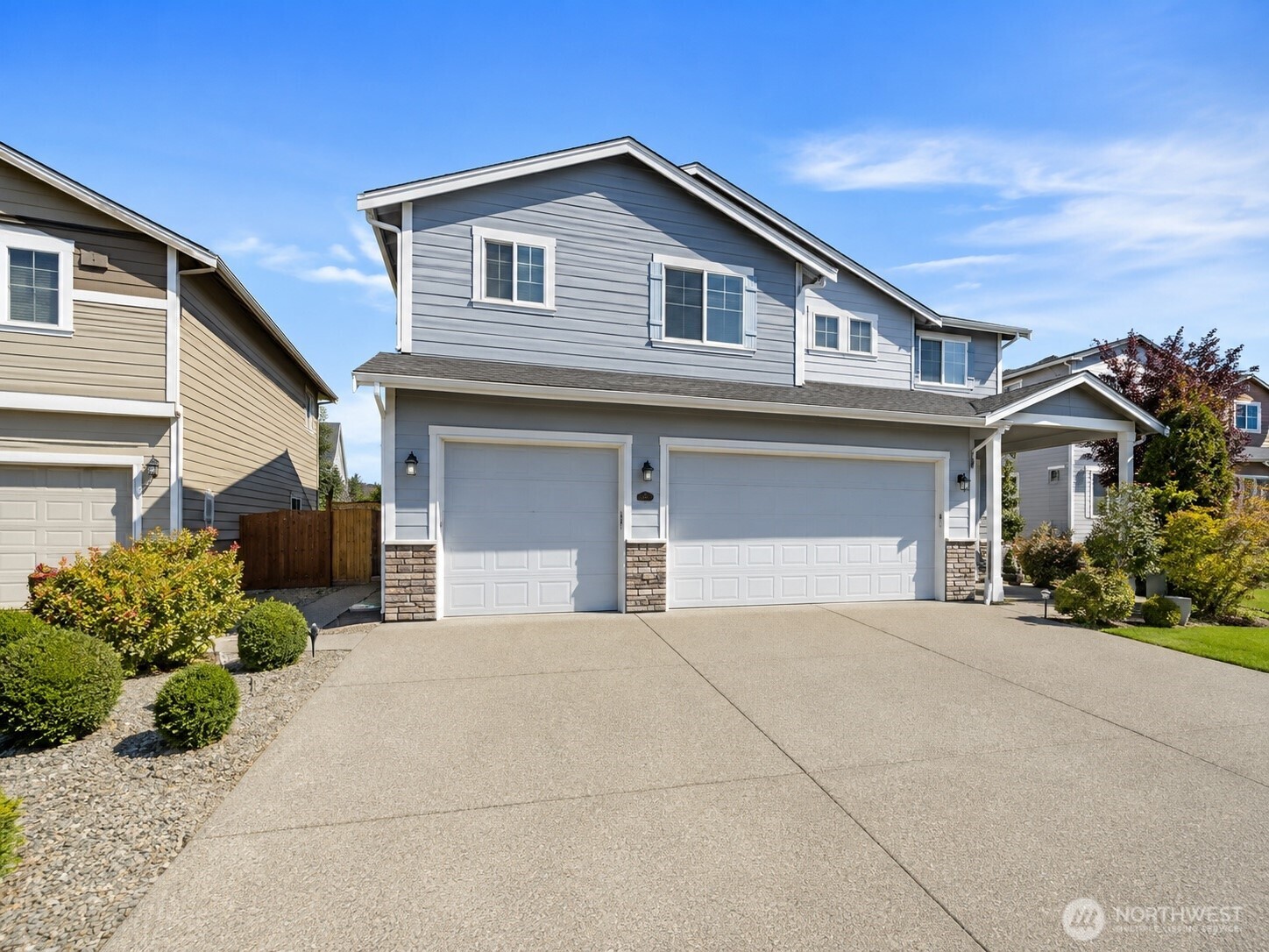 16305 25th Avenue Ct Property Photo 1