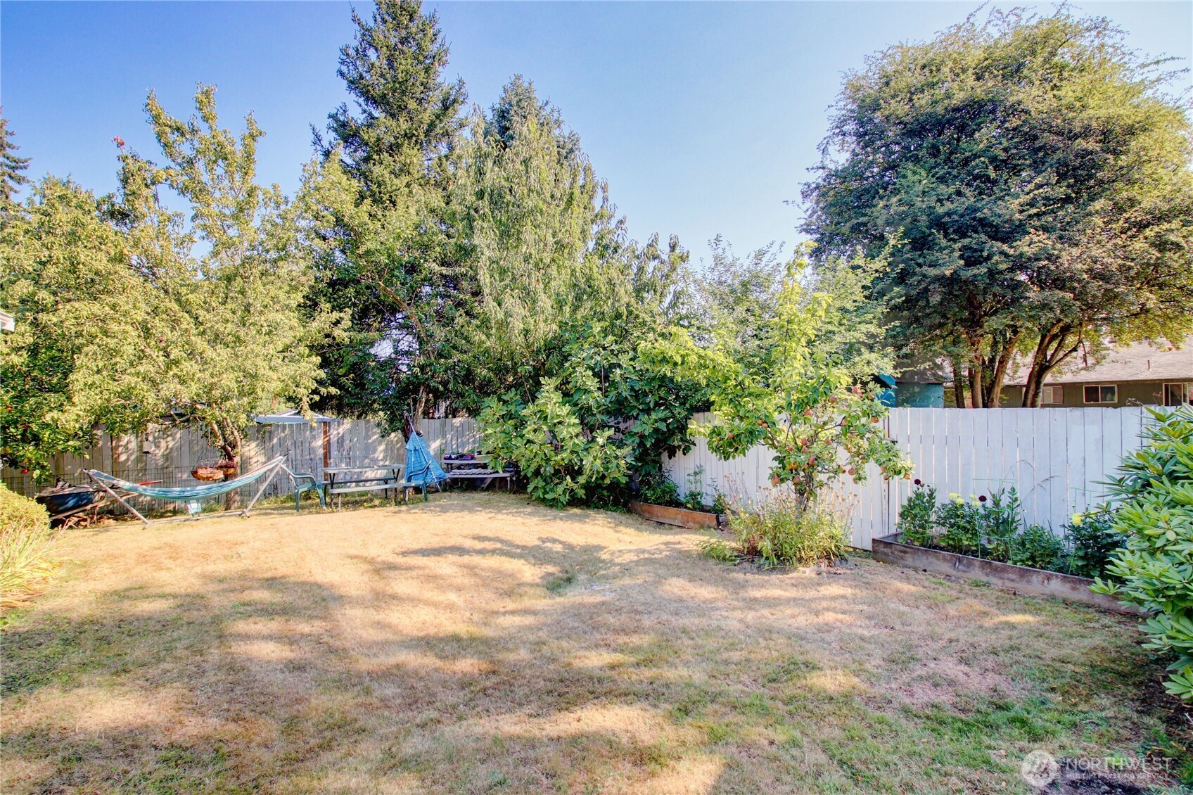 1100 N 18th Street Property Photo 34