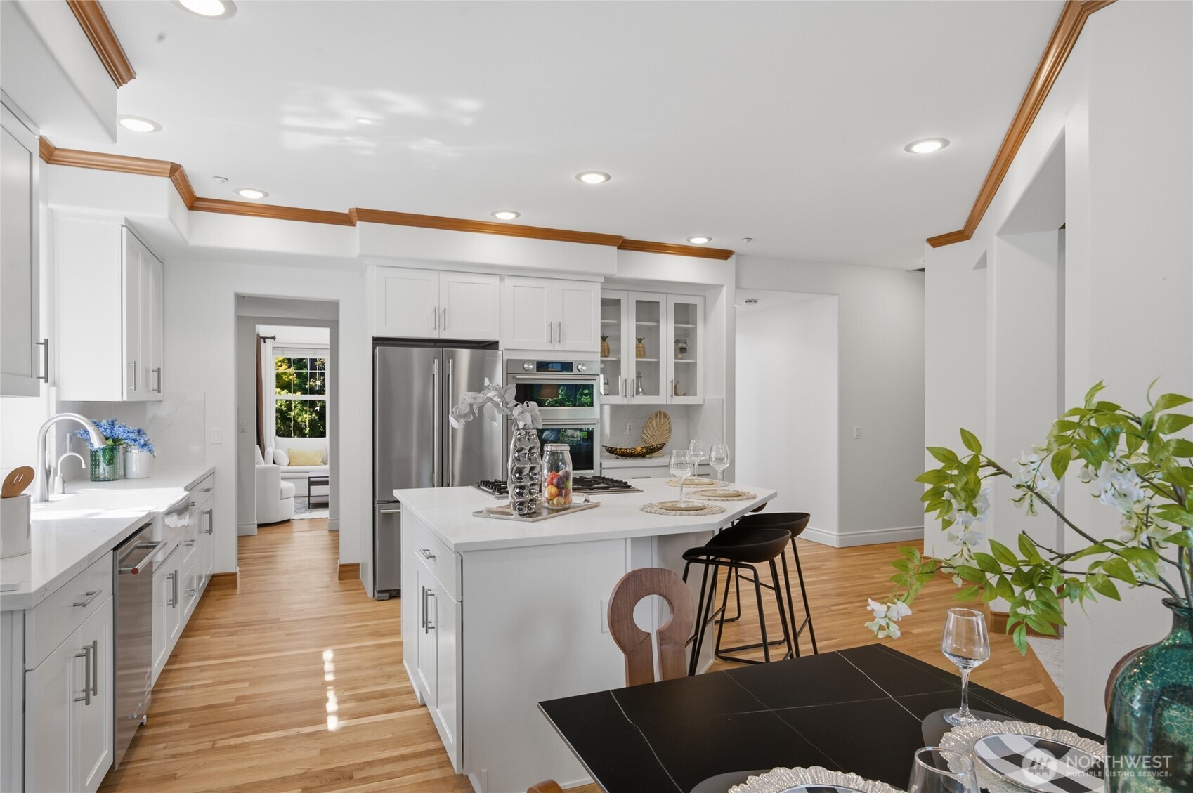 1847 145th Place Property Photo 10