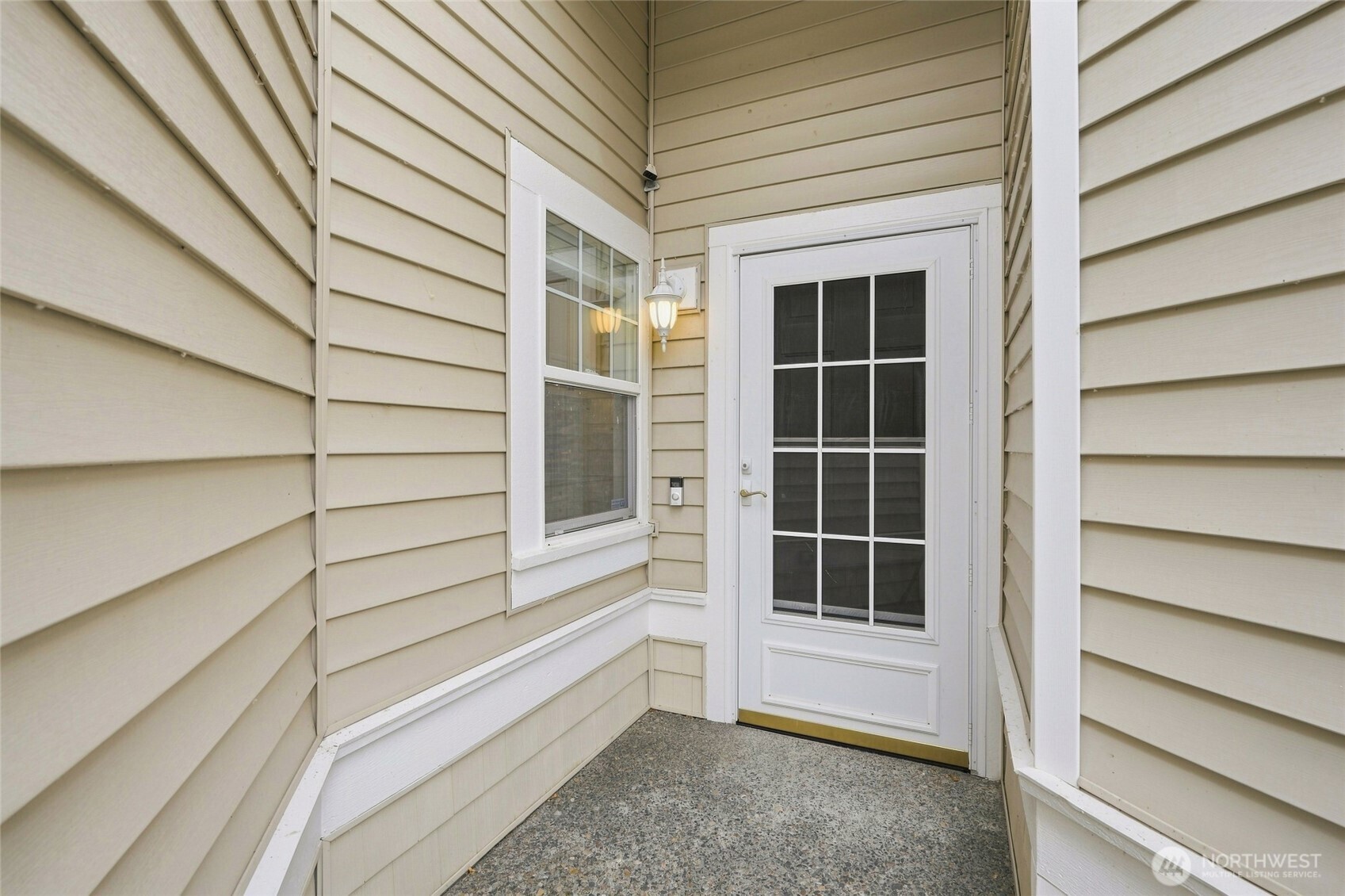 23407 52nd Place 11-3 Property Photo 5