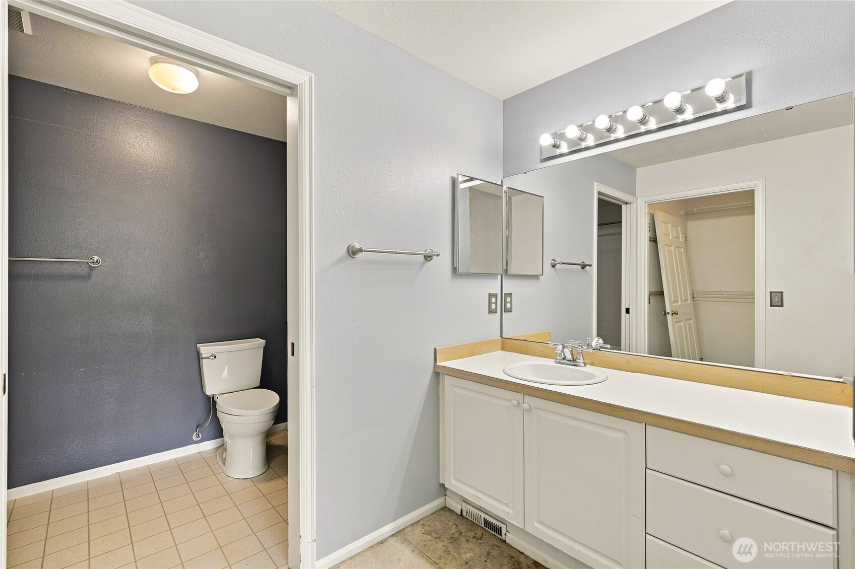 23407 52nd Place 11-3 Property Photo 20