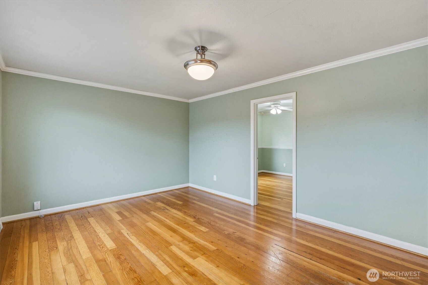 1305 Z Street Property Photo 3