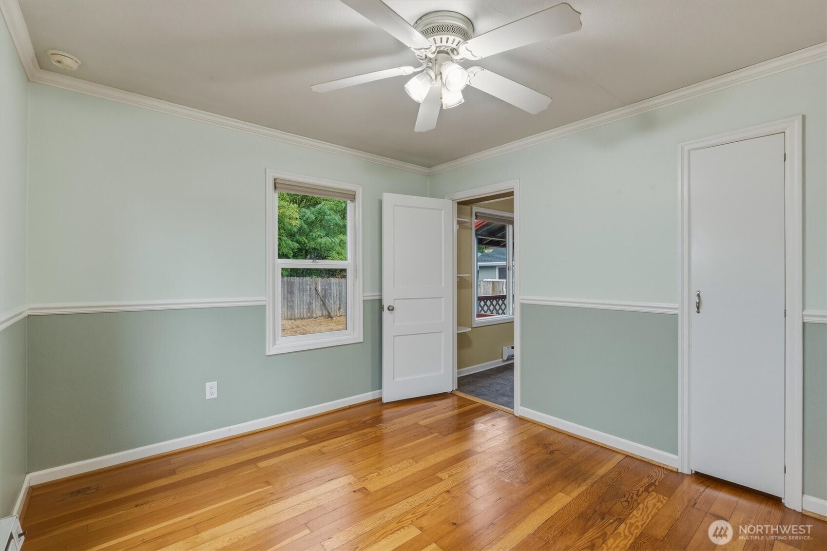 1305 Z Street Property Photo 7