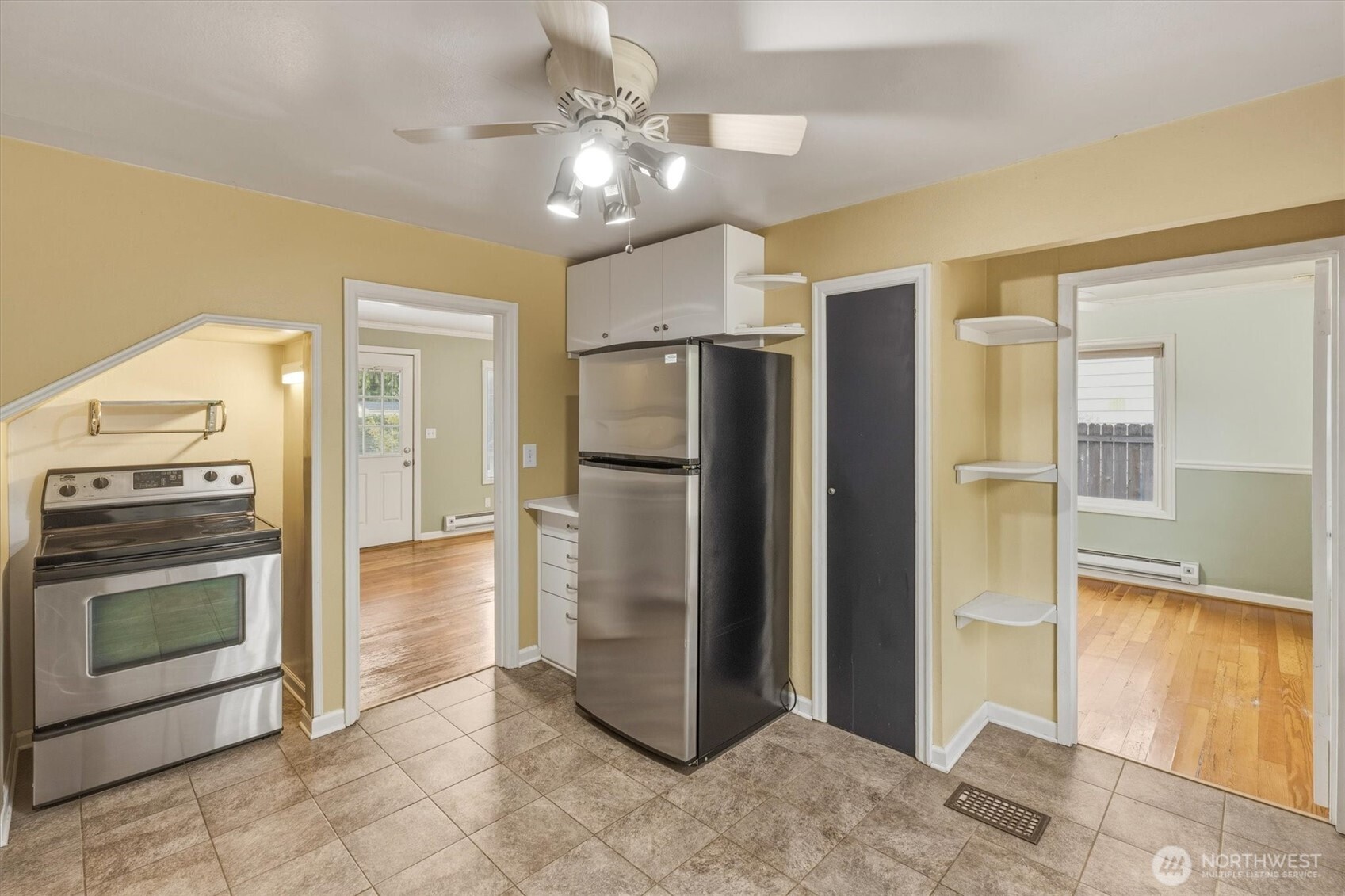 1305 Z Street Property Photo 9