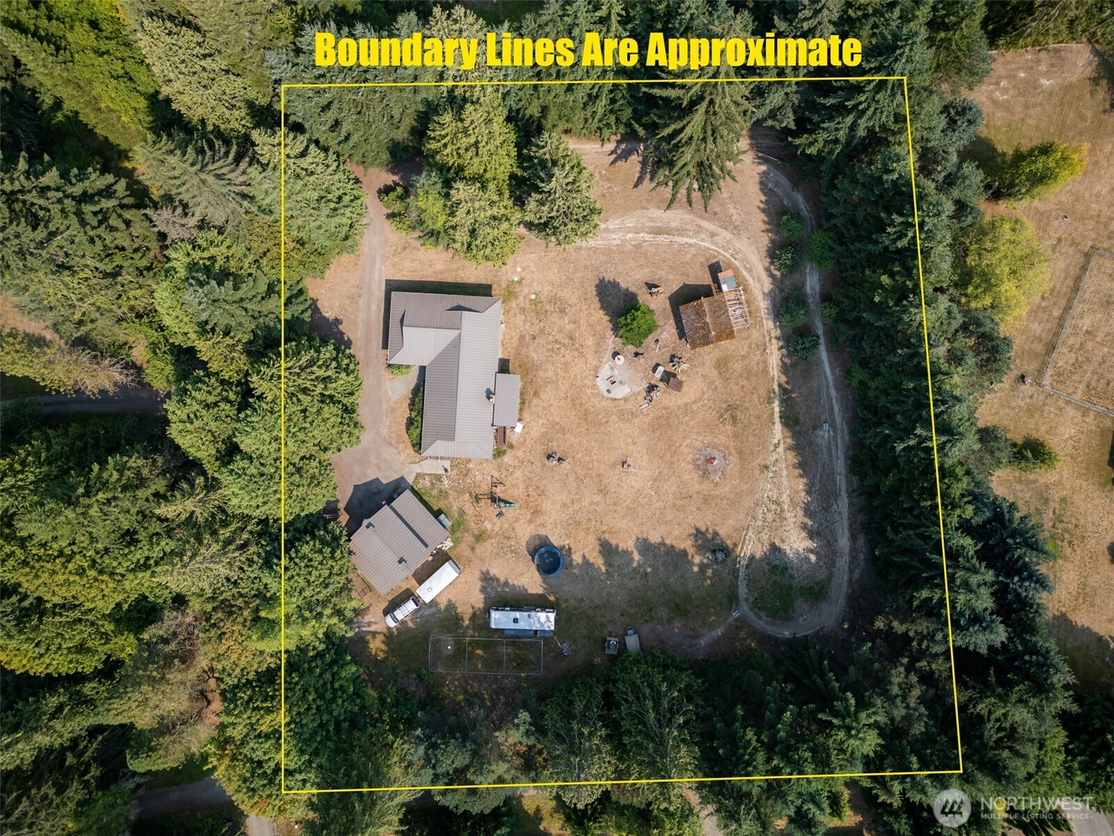 533 Hulse Road Property Photo 2
