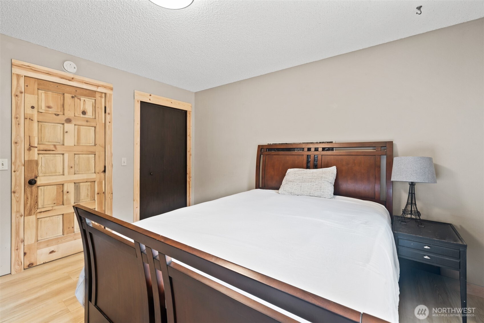 533 Hulse Road Property Photo 18