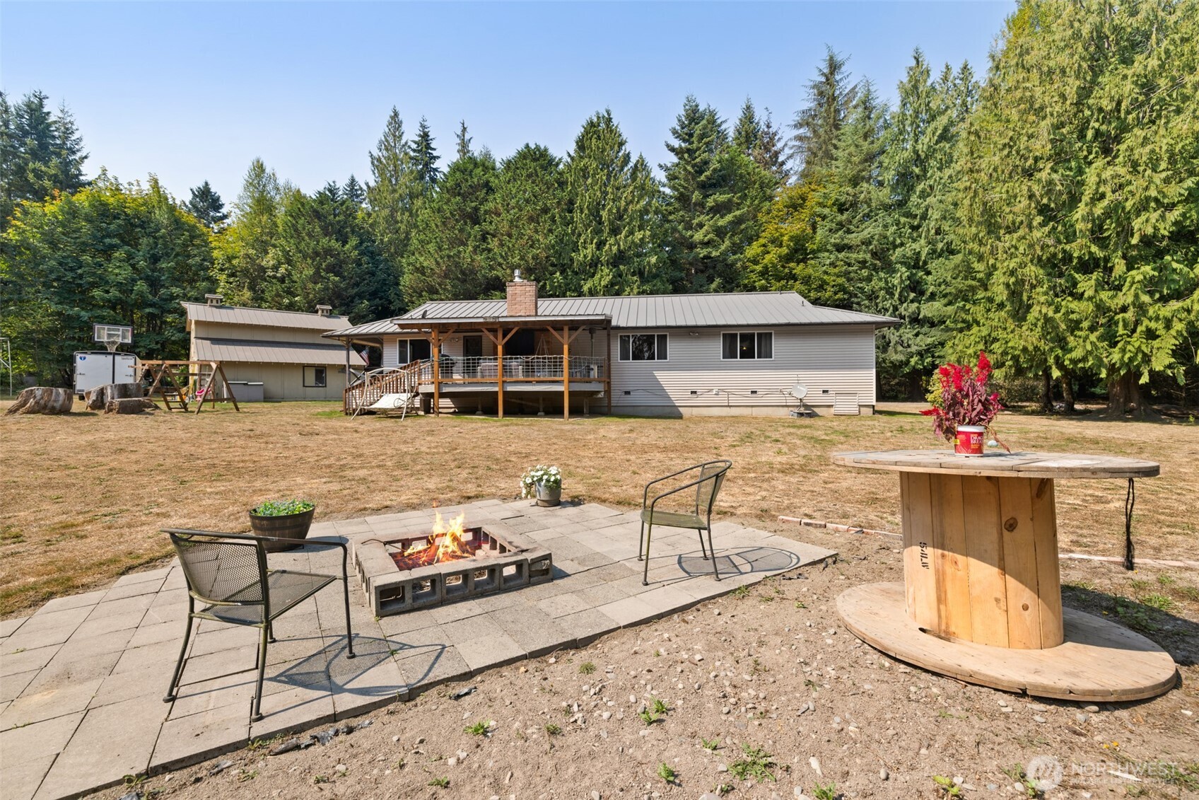 533 Hulse Road Property Photo 32