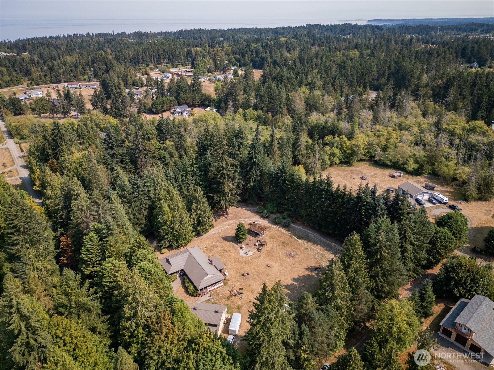 533 Hulse Road Property Photo 33