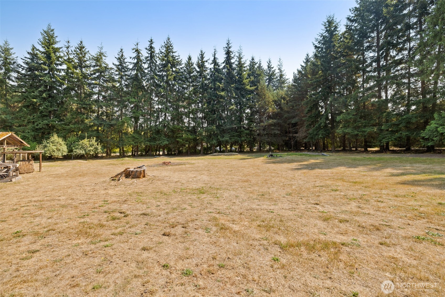 533 Hulse Road Property Photo 34