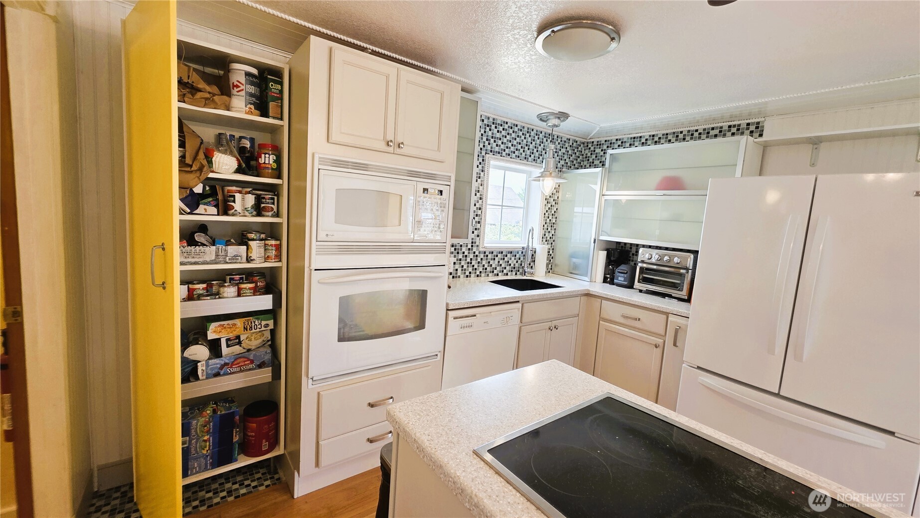 4503 K Place Property Photo 22