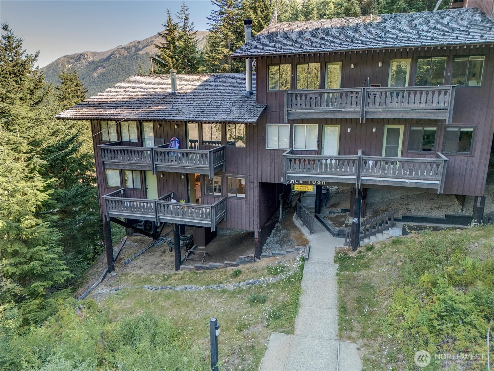 33613 Crystal Mountain Boulevard 502 Property Photo 27