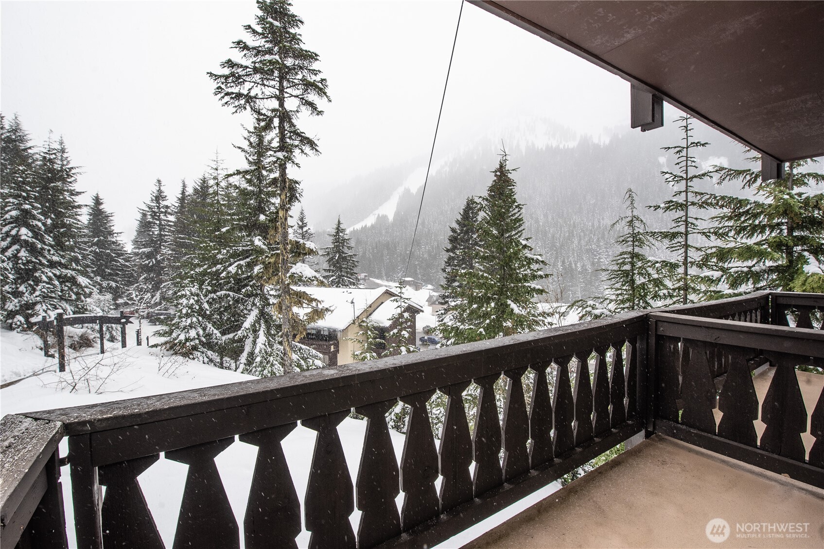 33613 Crystal Mountain Boulevard 502 Property Photo 30