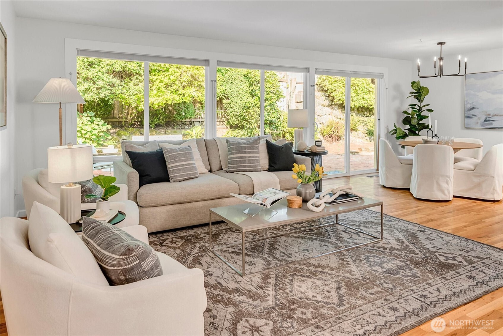 1411 176th Place Property Photo 5