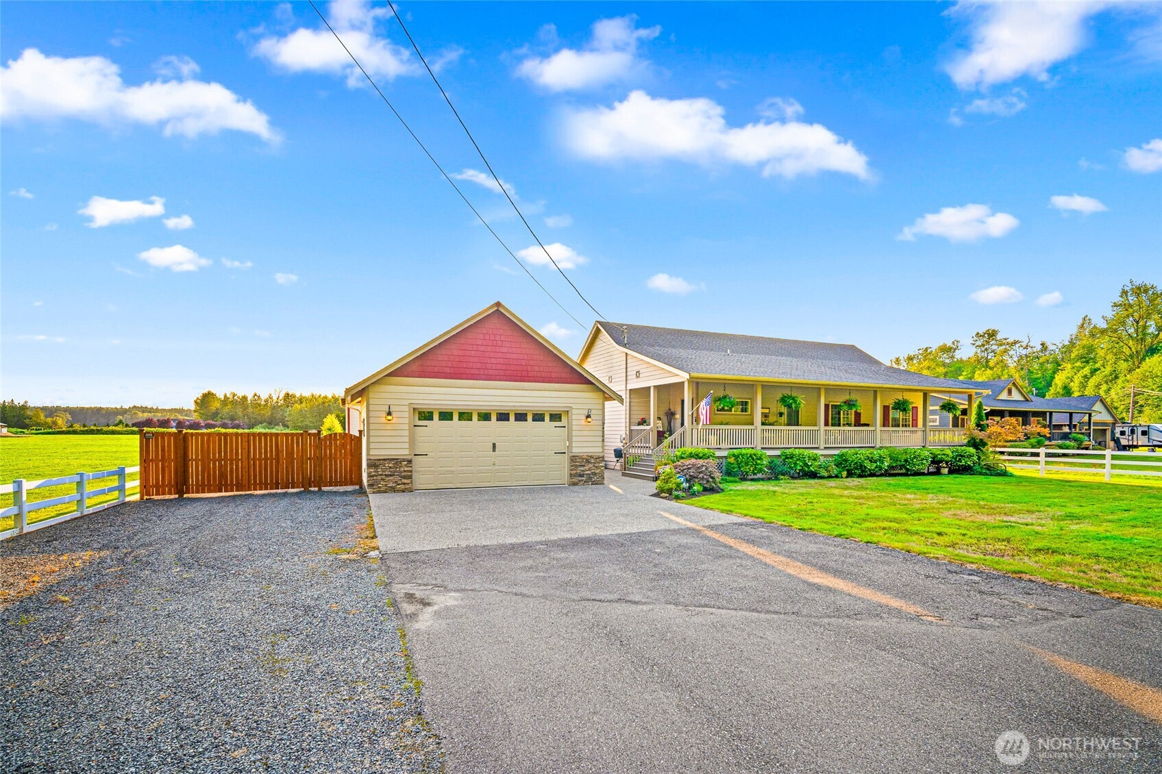 24200 Harvey Creek Rd Property Photo 1
