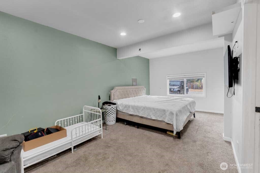 11994 Mayfair Road Property Photo 11