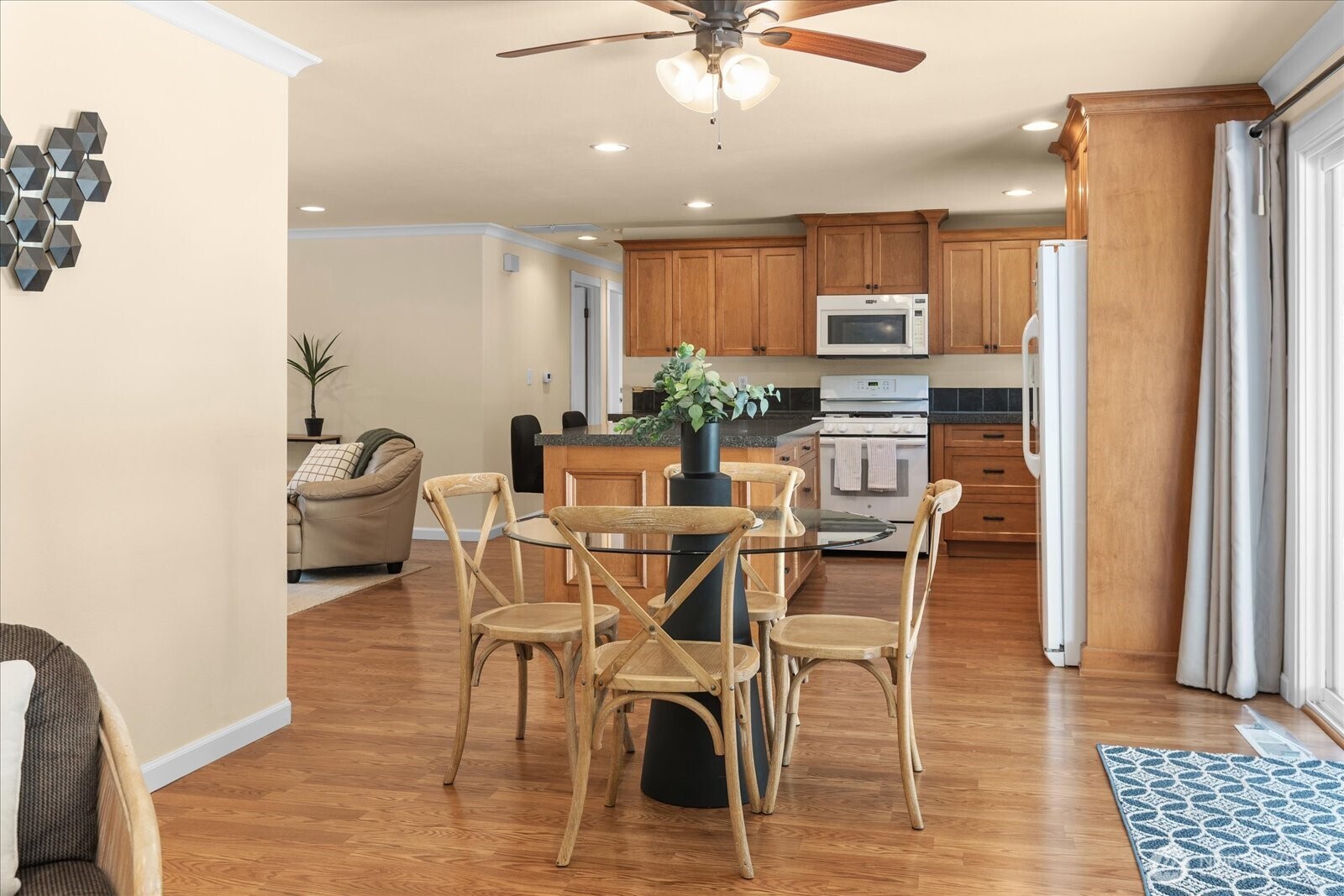 13204 60th Drive Property Photo 12