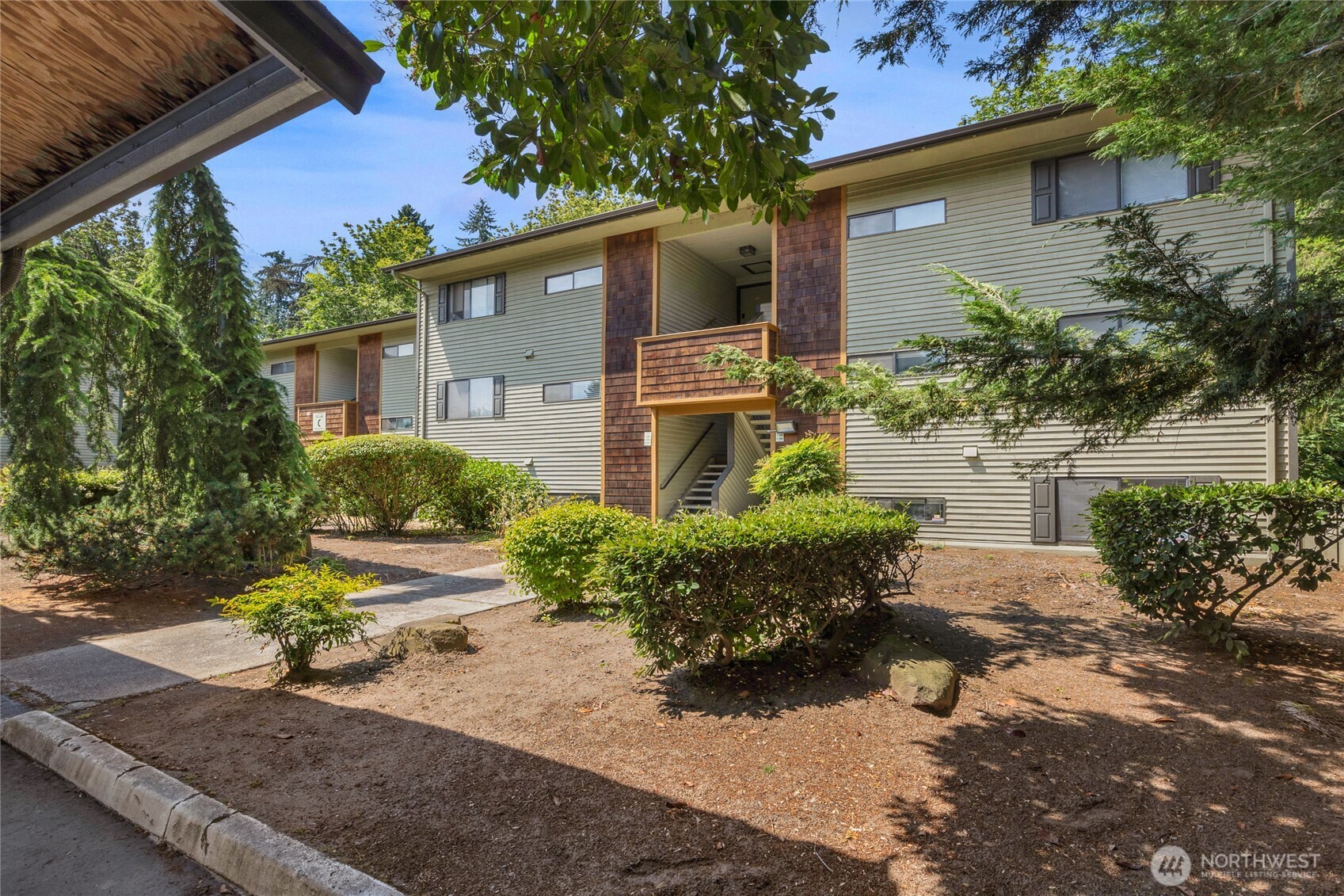 23405 16th Place C104 Property Photo 27
