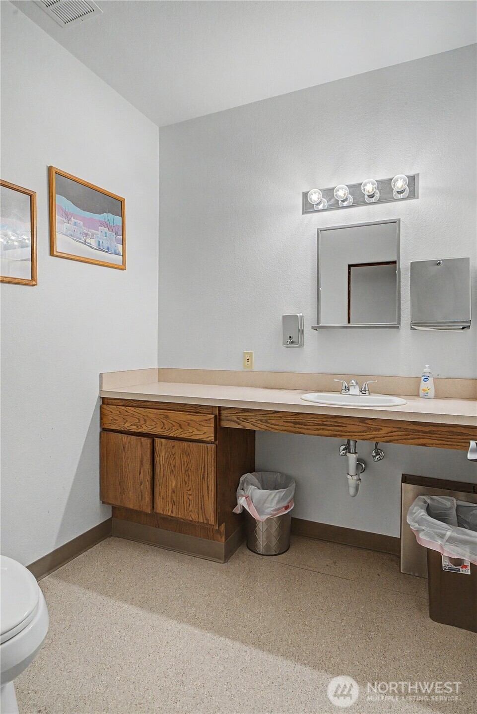 56 C Street Property Photo 20