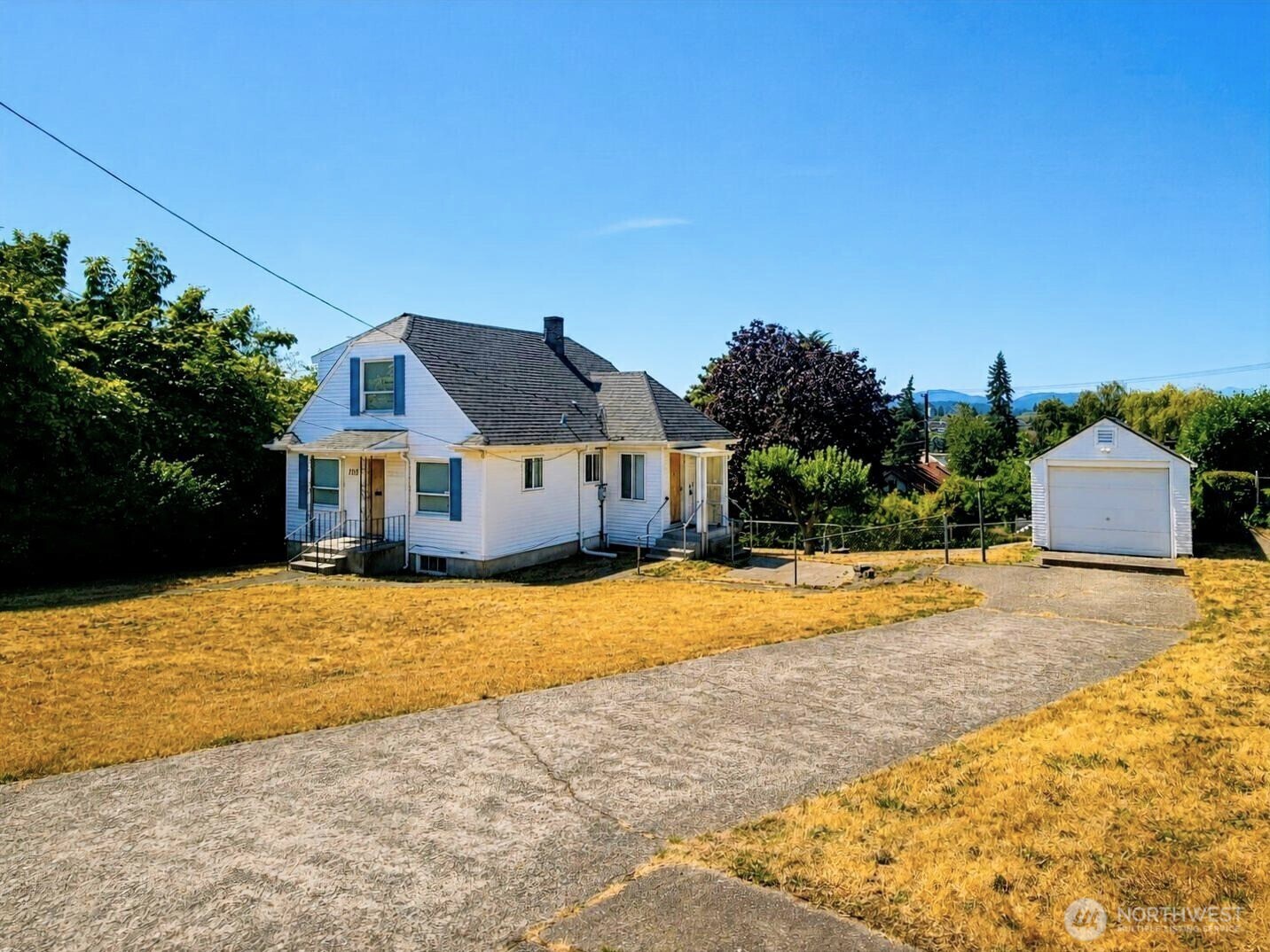 1133 Hayward Avenue Property Photo 2