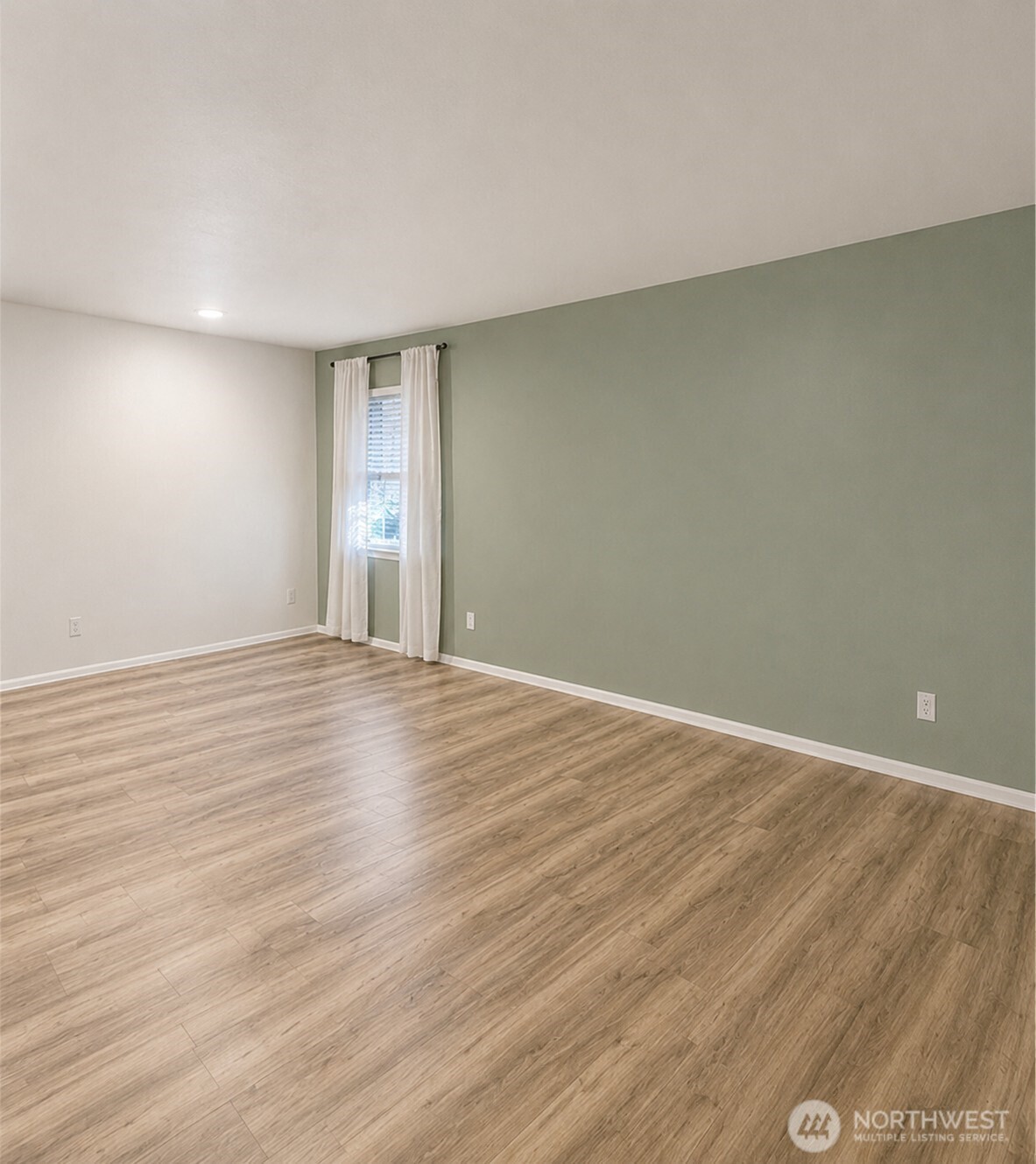 481 Ne Ridge Point Boulevard Property Photo 16