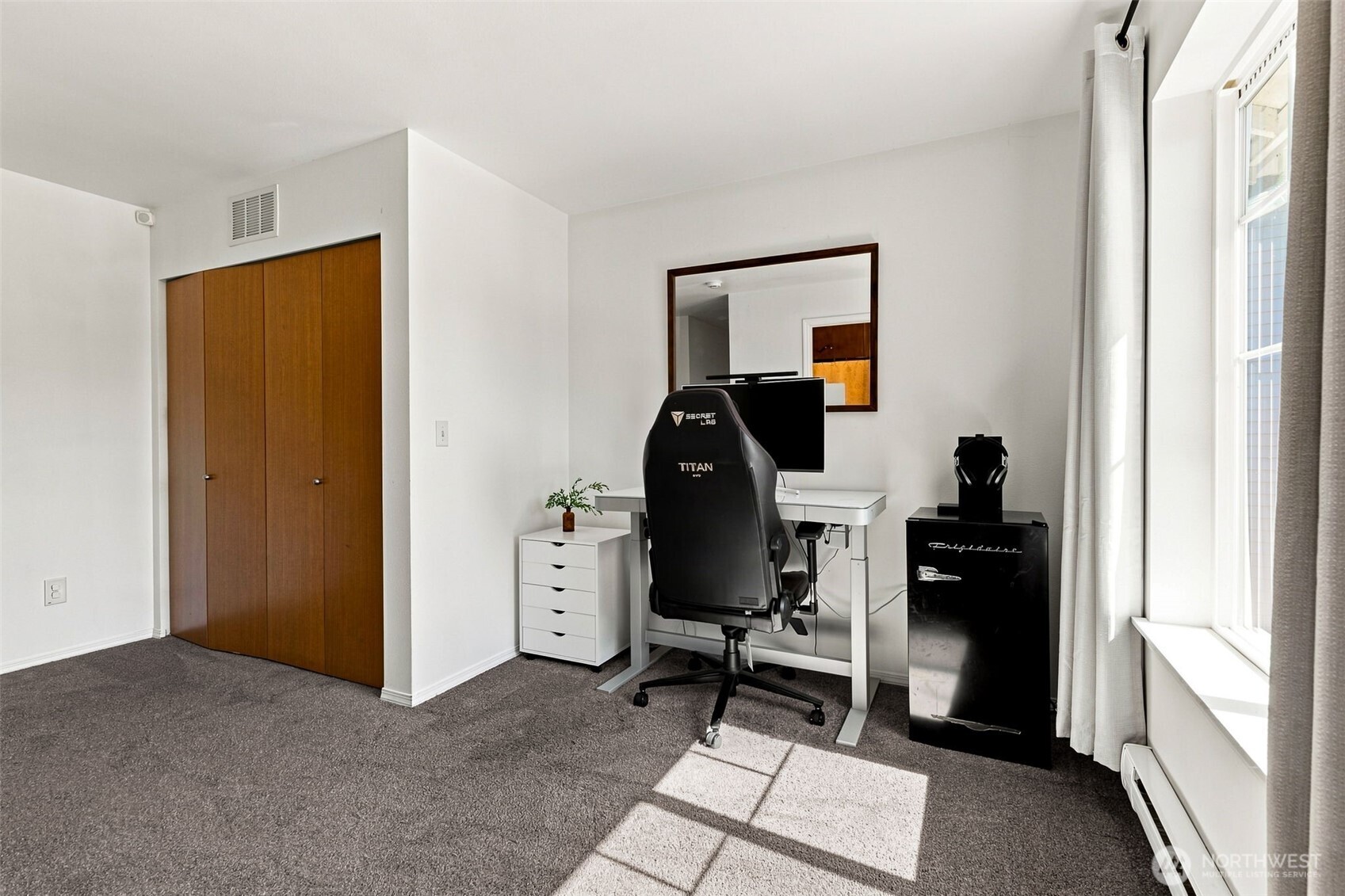 896 G Street Property Photo 25