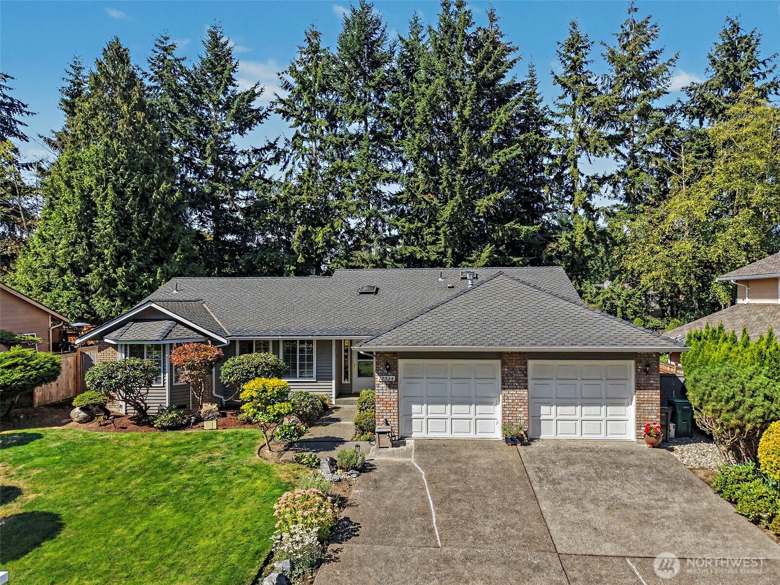 12324 43 Drive Property Photo 1