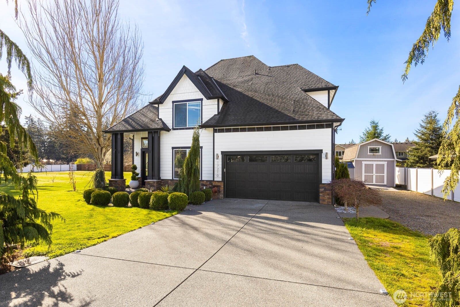 17210 36th Ave E Property Photo 12