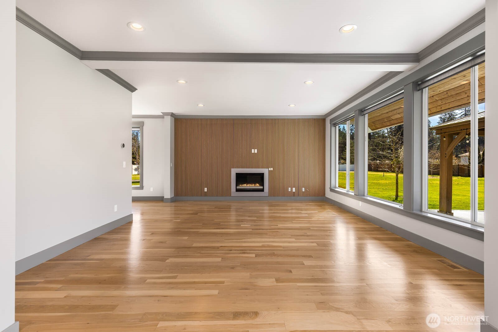 17210 36th Ave E Property Photo 22