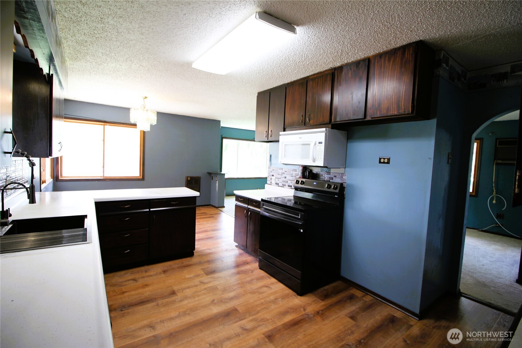 278 W Sixth Street Property Photo 6