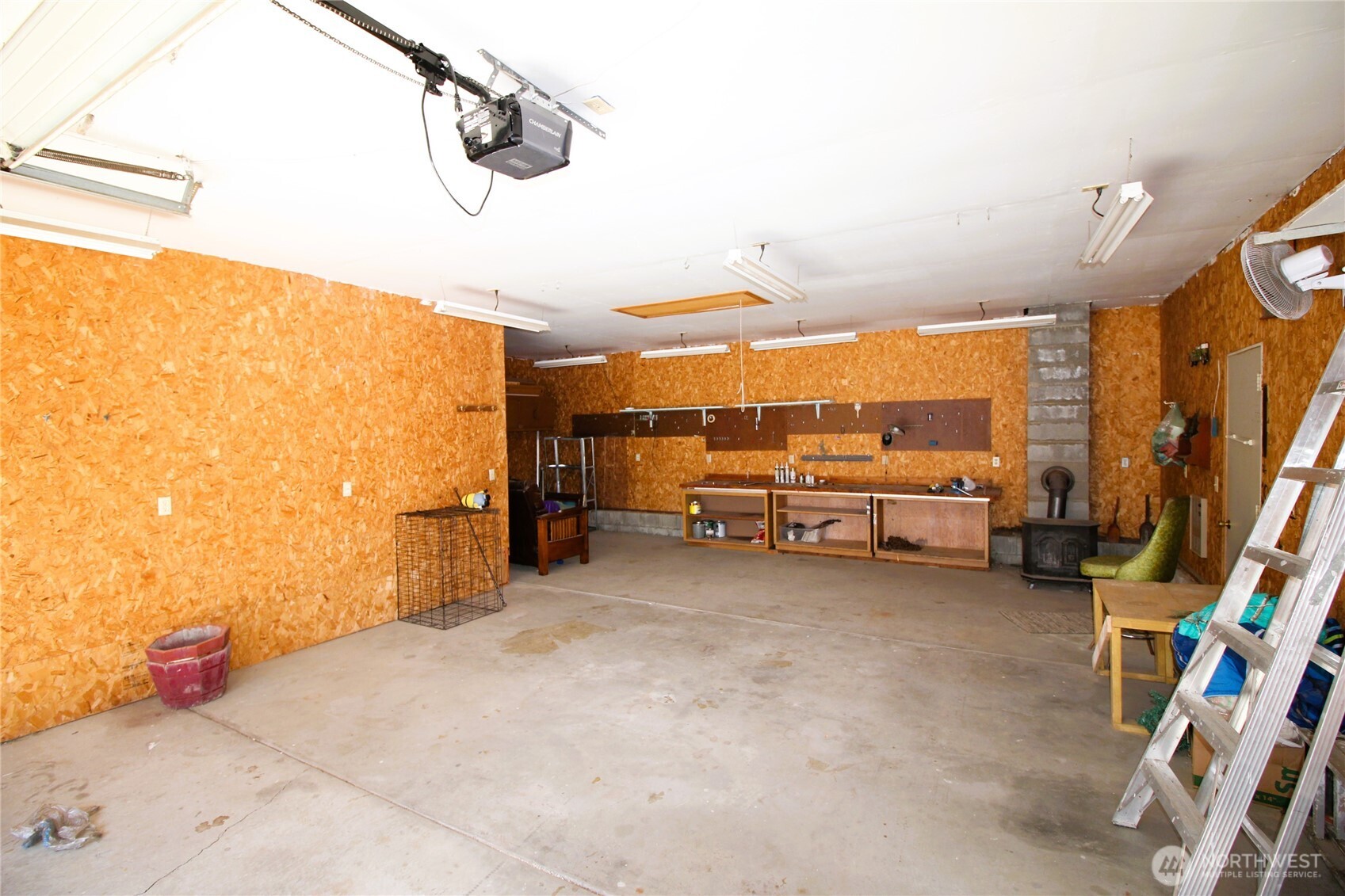 278 W Sixth Street Property Photo 17