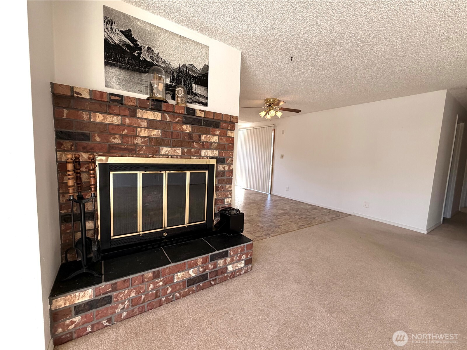 3430 Olive Way Property Photo 5